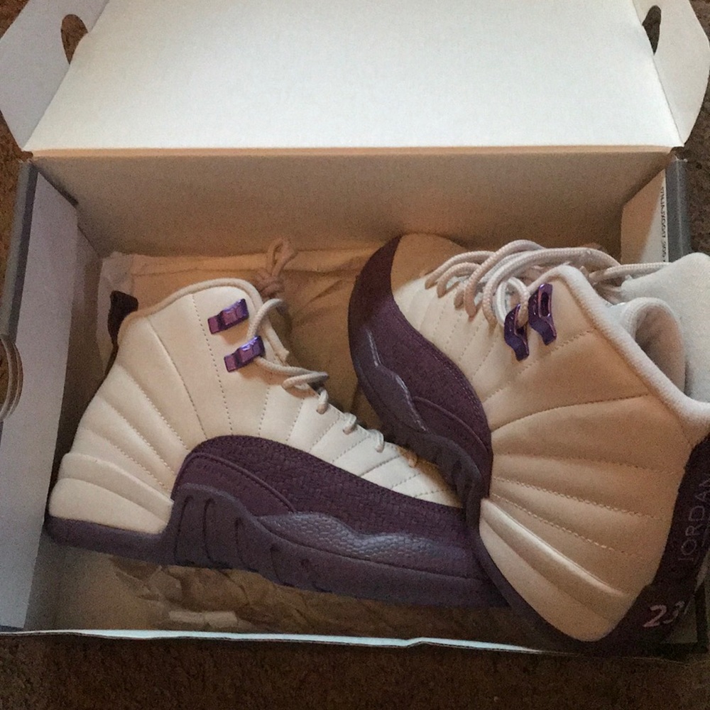 Nike Air Jordan size Youth 5.  New in Box